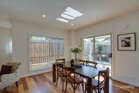 Property photo of 2/19 Arbroath Road Wantirna South VIC 3152