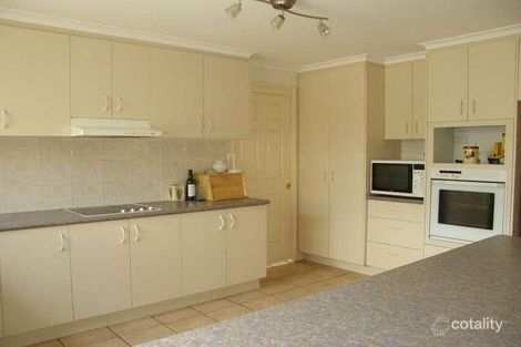 Property photo of 10 Seaforth Close Albany Creek QLD 4035