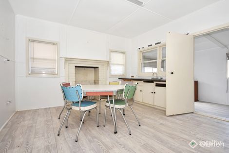 Property photo of 4 Bay Road Eagle Point VIC 3878