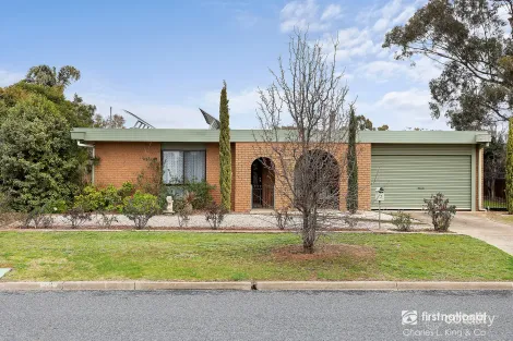 Property photo of 2 Lawson Drive Moama NSW 2731