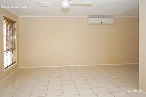 Property photo of 17 Barrier Place Forest Lake QLD 4078