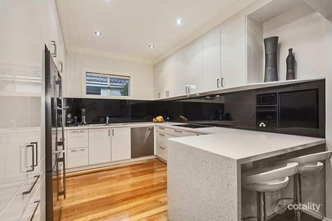 Property photo of 73 Waratah Street Bentleigh East VIC 3165
