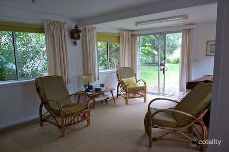 Property photo of 8 Diggers Crescent Great Mackerel Beach NSW 2108