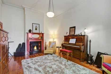 Property photo of 20 Broomfield Avenue Alphington VIC 3078