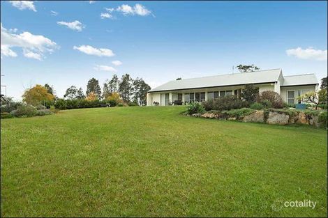 2 Willovale Dr, Bolwarra Heights, NSW 2320