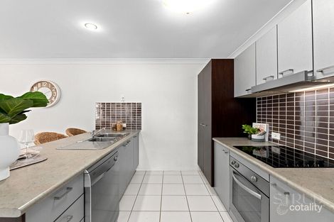 Property photo of 15 Sunrise Crescent Regents Park QLD 4118