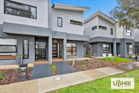 Property photo of 23 Elmslie Drive Cranbourne East VIC 3977