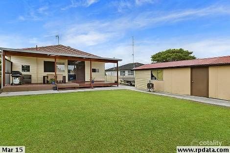 Property photo of 4 Dampier Boulevard Killarney Vale NSW 2261