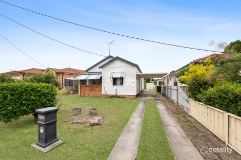 245 Adelaide St, Raymond Terrace, NSW 2324