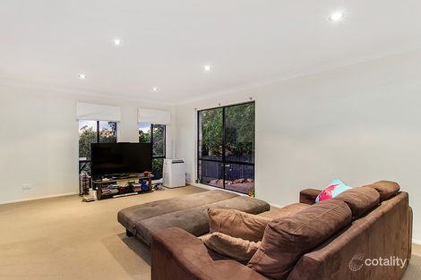 Property photo of 18 Tara Vista Boulevard Highland Park QLD 4211