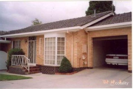 Property photo of 3/10 Reception Avenue Strathdale VIC 3550