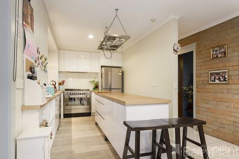 Property photo of 10 Hastie Court Altona Meadows VIC 3028