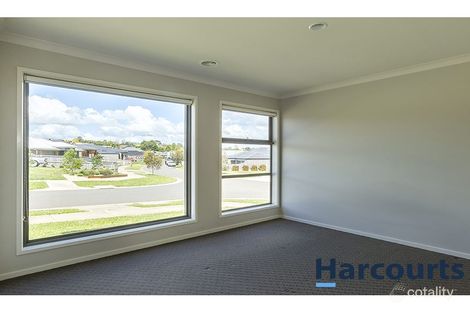 Property photo of 14 Kensington Drive Warragul VIC 3820