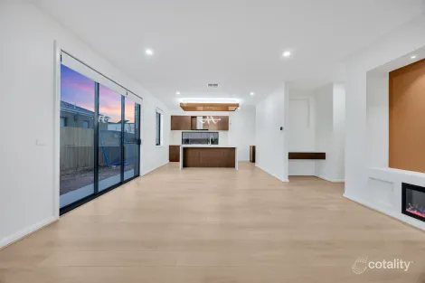 Property photo of 29 Marwari Way Aintree VIC 3336