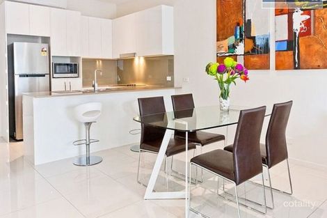 Property photo of 499 Esplanade Urangan QLD 4655