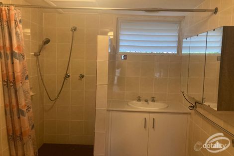 Property photo of 2/16 Mimosa Street Holloways Beach QLD 4878