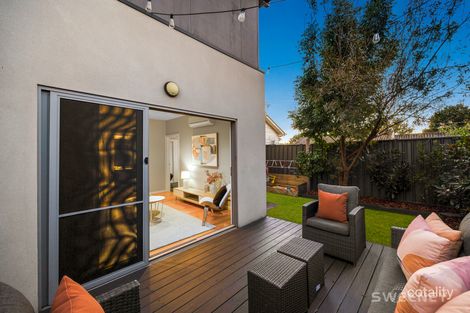 Property photo of 2/336 Blackshaws Road Altona North VIC 3025