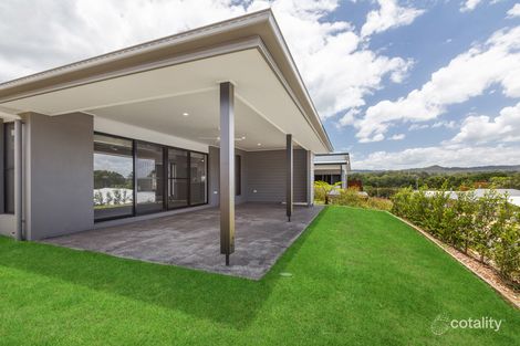 Property photo of 8 Tamarind Court Woombye QLD 4559