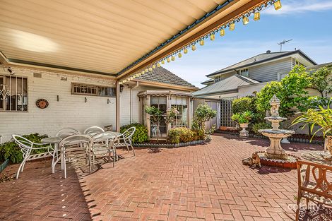 Property photo of 10 Carnarvon Road Strathmore VIC 3041
