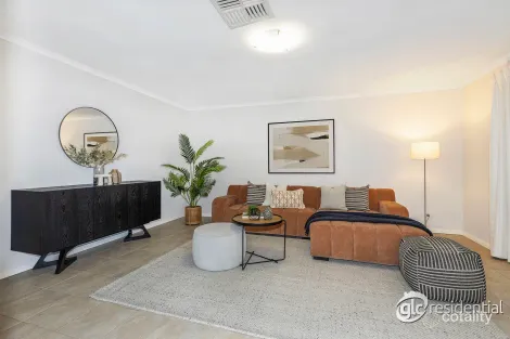 Property photo of 3B Everard Close Success WA 6164