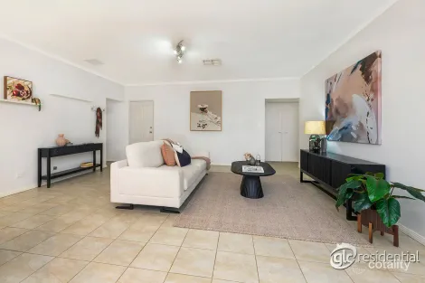 Property photo of 3B Everard Close Success WA 6164