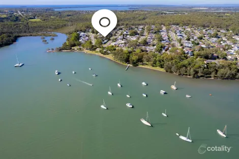 Property photo of 53 Lloyd Avenue Chain Valley Bay NSW 2259