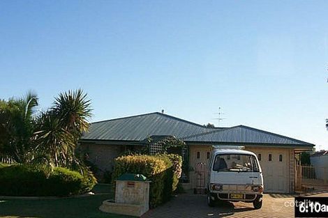 Property photo of 11 Selwyn Rise Greenfields WA 6210