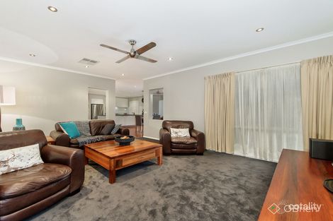 Property photo of 11 Marsh Mays Road Cairnlea VIC 3023
