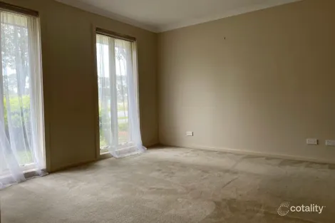 Property photo of 118 Williamsons Road South Morang VIC 3752