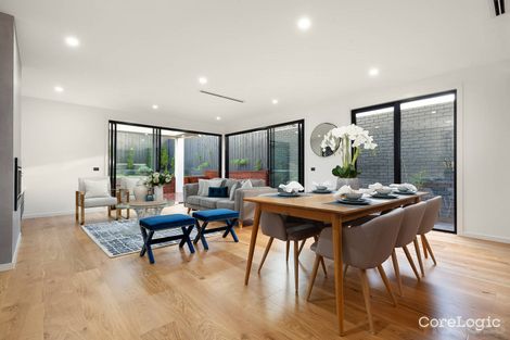 Property photo of 18A Renown Street Bentleigh VIC 3204