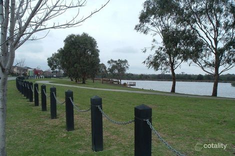 Property photo of 7 Marsh Grove Berwick VIC 3806