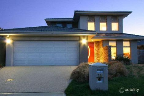 14 Flynn Tce, Sandhurst, VIC 3977