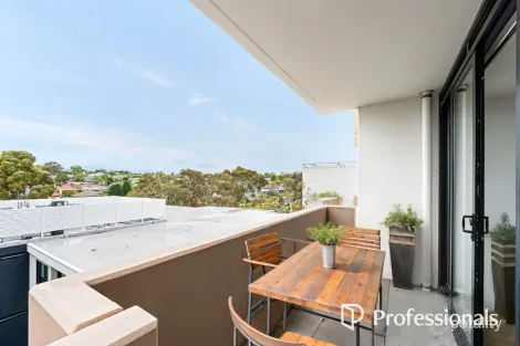 Property photo of 310/70 Batesford Road Chadstone VIC 3148