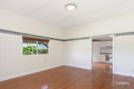 Property photo of 29 Boundary Street Bundamba QLD 4304