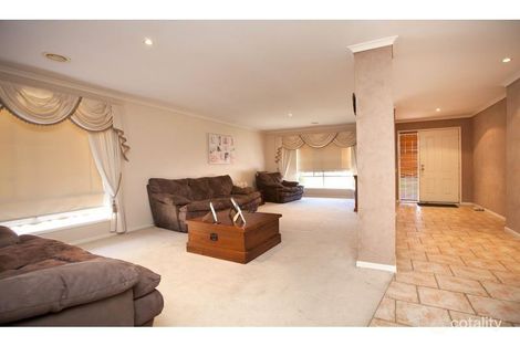 Property photo of 128 Westwood Drive Burnside VIC 3023