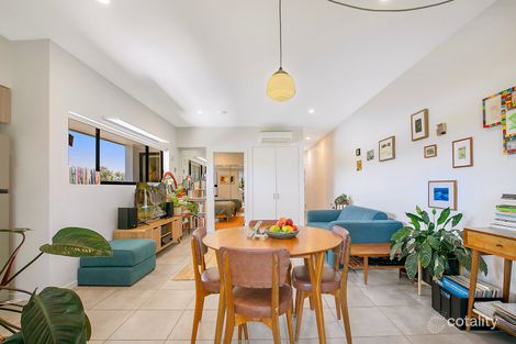 Property photo of 10/40 Nicklin Street Coorparoo QLD 4151