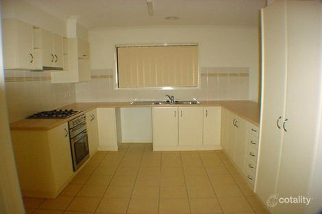 Property photo of 82 Paldi Crescent Glenfield Park NSW 2650
