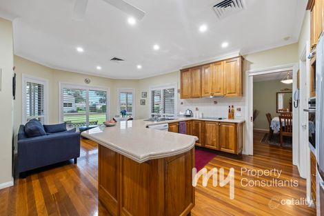 Property photo of 15 Willoughby Circuit Grasmere NSW 2570