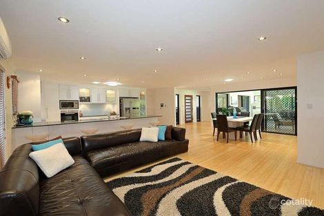 Property photo of 6 Trinity Close Bargara QLD 4670