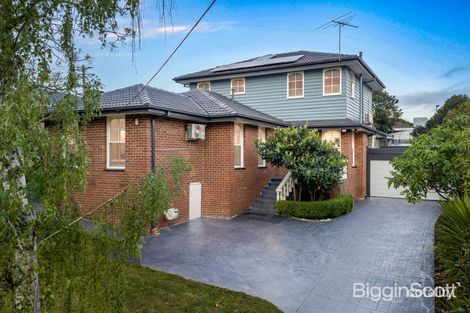 40 ROWAN ST, DONCASTER EAST, VIC 3109