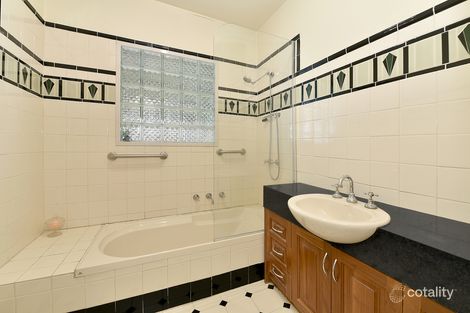 Property photo of 33 Coonans Road Pascoe Vale South VIC 3044