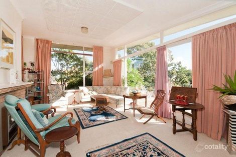 Property photo of 21 Gawler Crescent Deakin ACT 2600