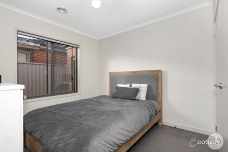 Property photo of 49 Creekstone Drive Alfredton VIC 3350