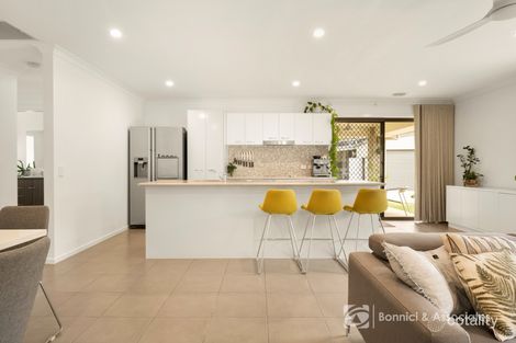 Property photo of 9 Mossgrove Way Beechworth VIC 3747