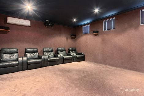 1 Dennis Way, Canning Vale, WA 6155