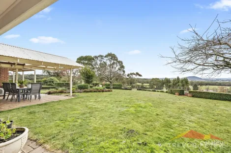 Property photo of 33 Whites Road Buninyong VIC 3357