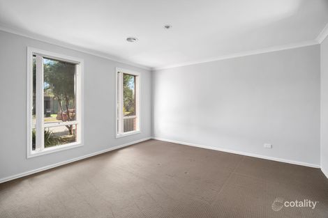 Property photo of 10 Lone Pine Square Bacchus Marsh VIC 3340