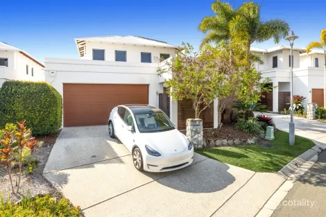 Property photo of 30/115 Peregian Springs Drive Peregian Springs QLD 4573