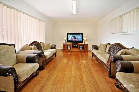 Property photo of 30 Somerlayton Crescent Fawkner VIC 3060