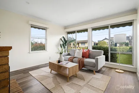 Property photo of 8 Vincent Crescent Werribee VIC 3030